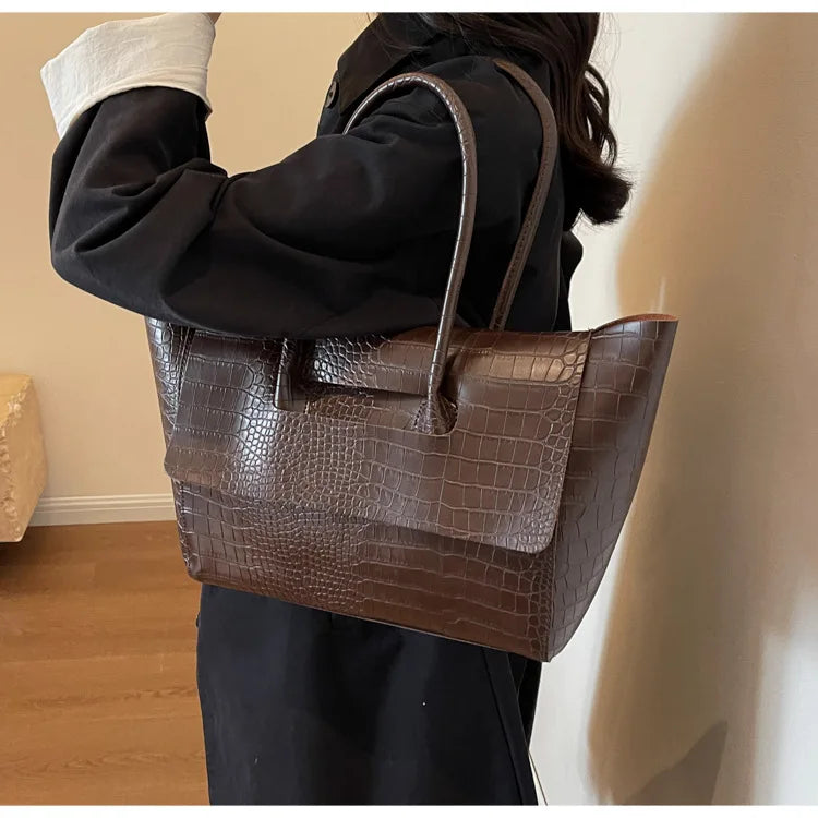 Luxury  Handbag With Short Handle